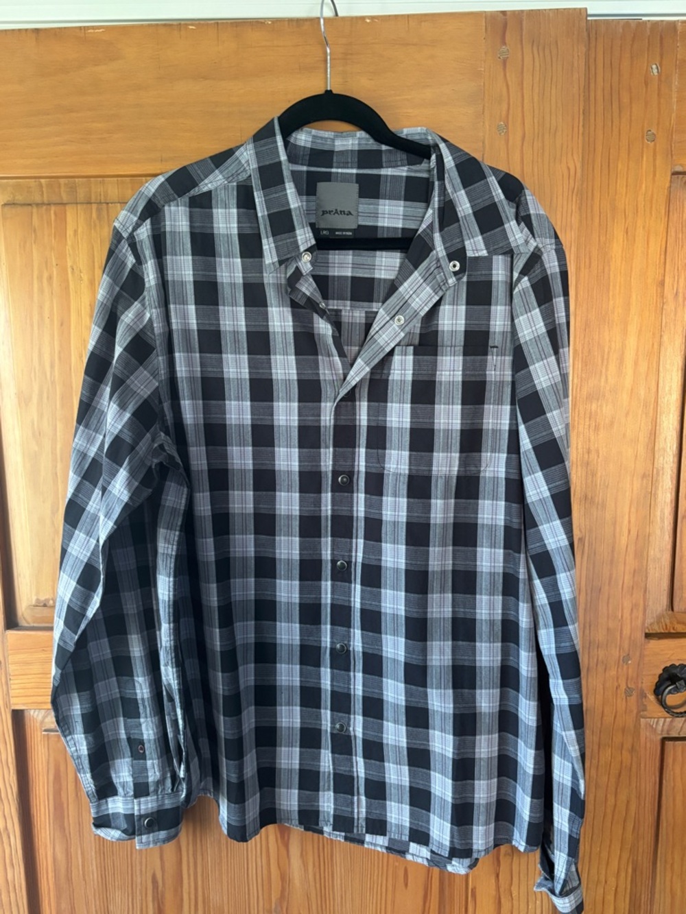 Prana Men's Black & Gray Plaid Long-Sleeve Button-Down Shirt. Normal light wear